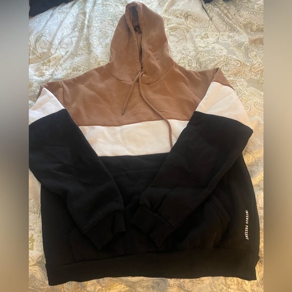 🖤Color block hoodie 🟤 - Picture 2 of 3